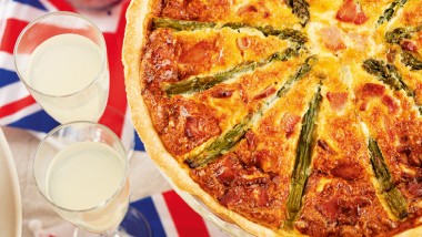 Asparagus and bacon quiche