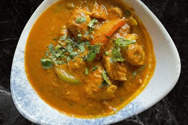 Dhaba-style Chicken Curry