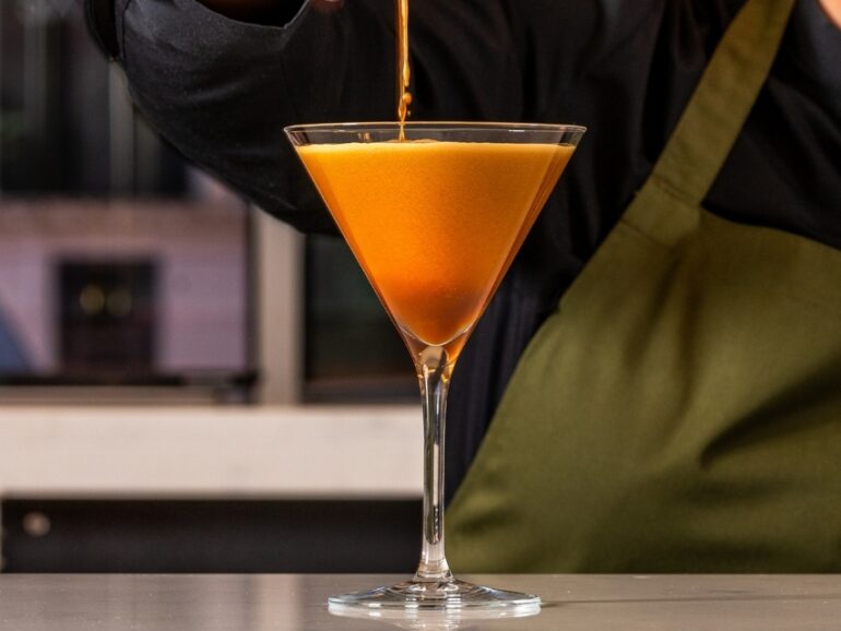 SIX Cocktail Masterclass