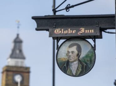 The Globe Inn signage