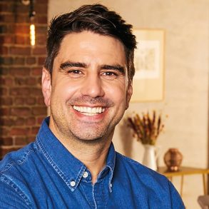 Chris Bavin