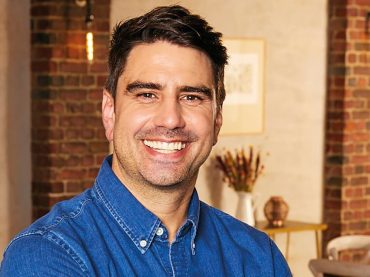 Chris Bavin